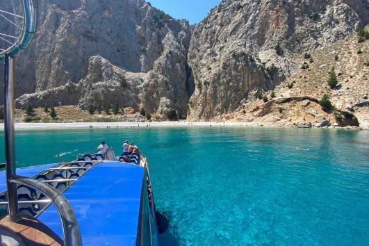 swim in symi from lindos